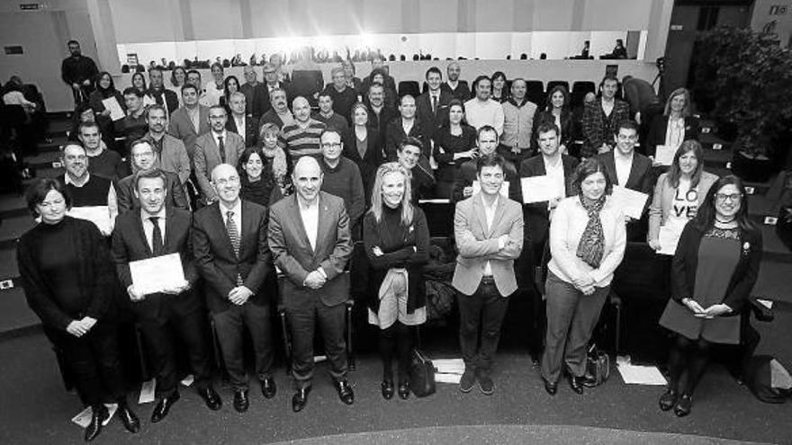 55 diplomas a la responsabilidad social