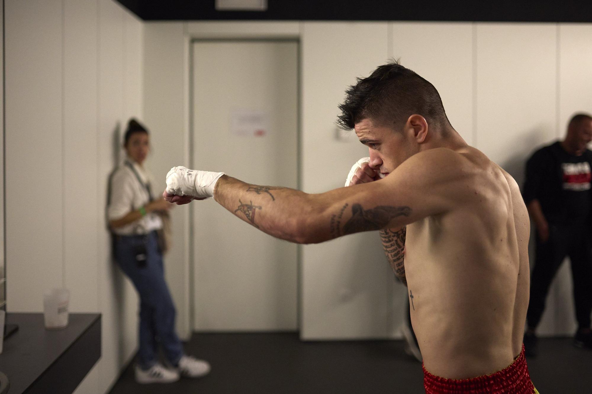 El Muay Thai pone en pie el Navarra Arena