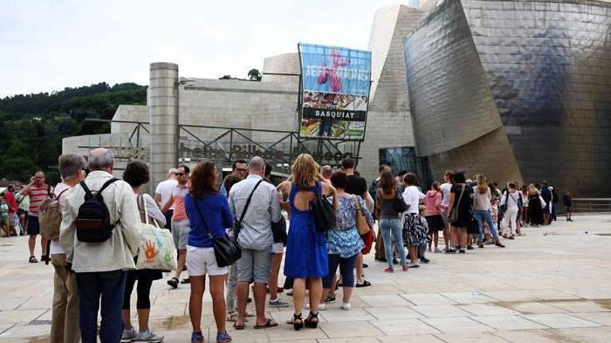 Basquiat y Koons convierten a Bilbao en referente museístico europeo