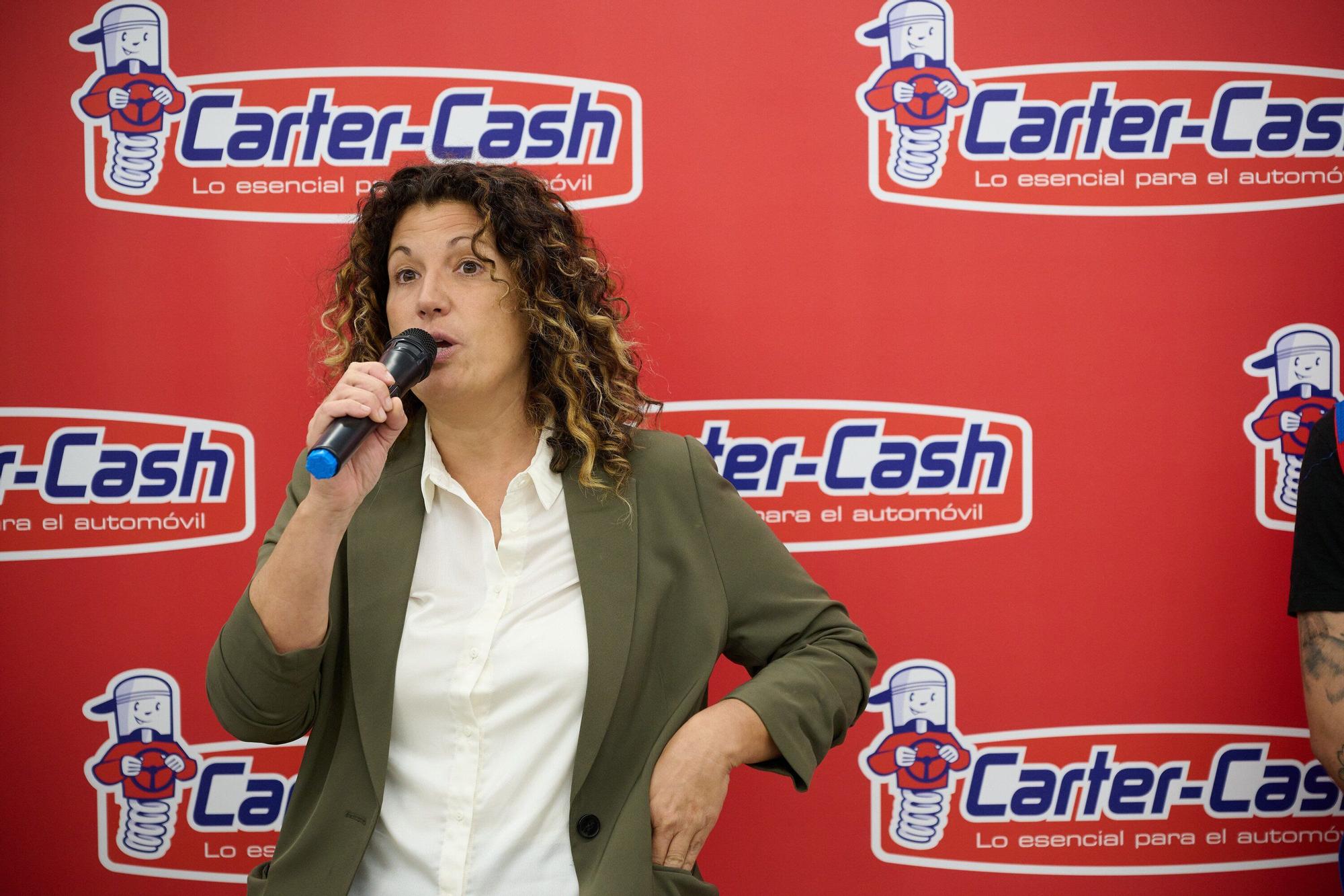 Fotos de la inauguración oficial de la nueva tienda de Carter-Cash en Pamplona
