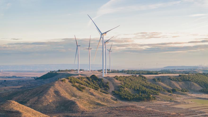 El parque eólico Montes de Cierzo en Tudela colocará baterías para almacenar energía