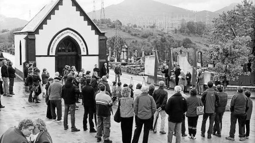 Acto de homenaje en Hernani a fusilados durante la Guerra Civil.