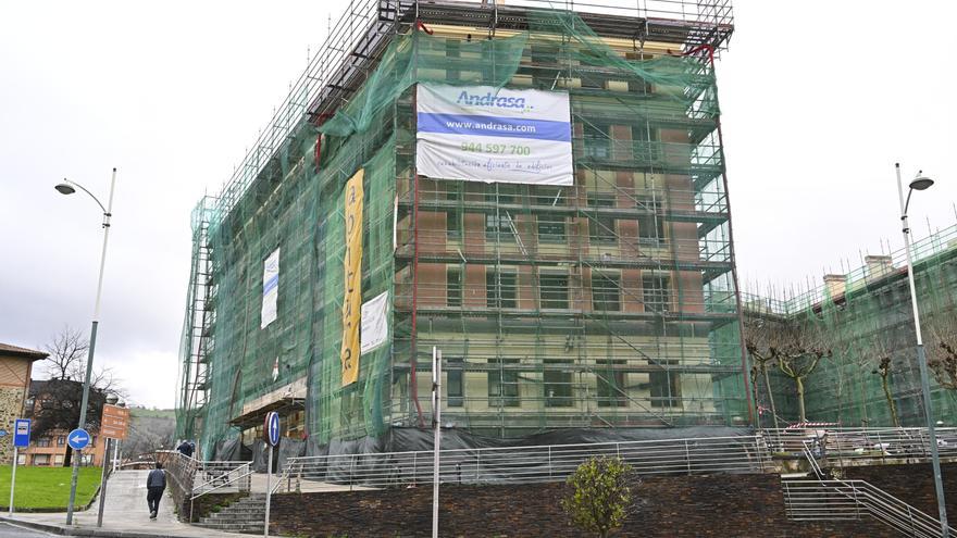 La regeneración de Torreurizar finalizará al inicio del verano