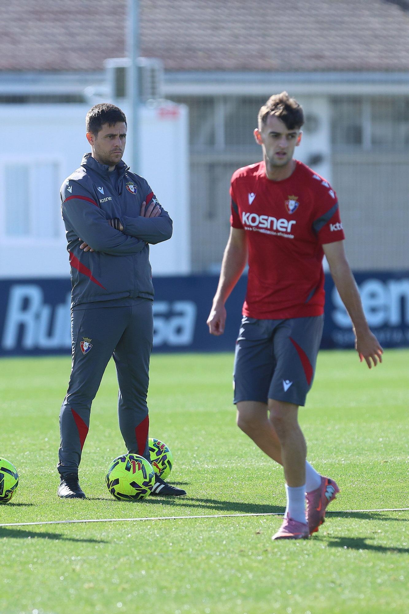 Fotos del entrenamiento de Osasuna (martes 4 de noviembre de 2025)
