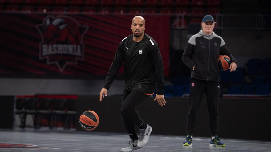 Jordan Theodore ya es jugador del Baskonia