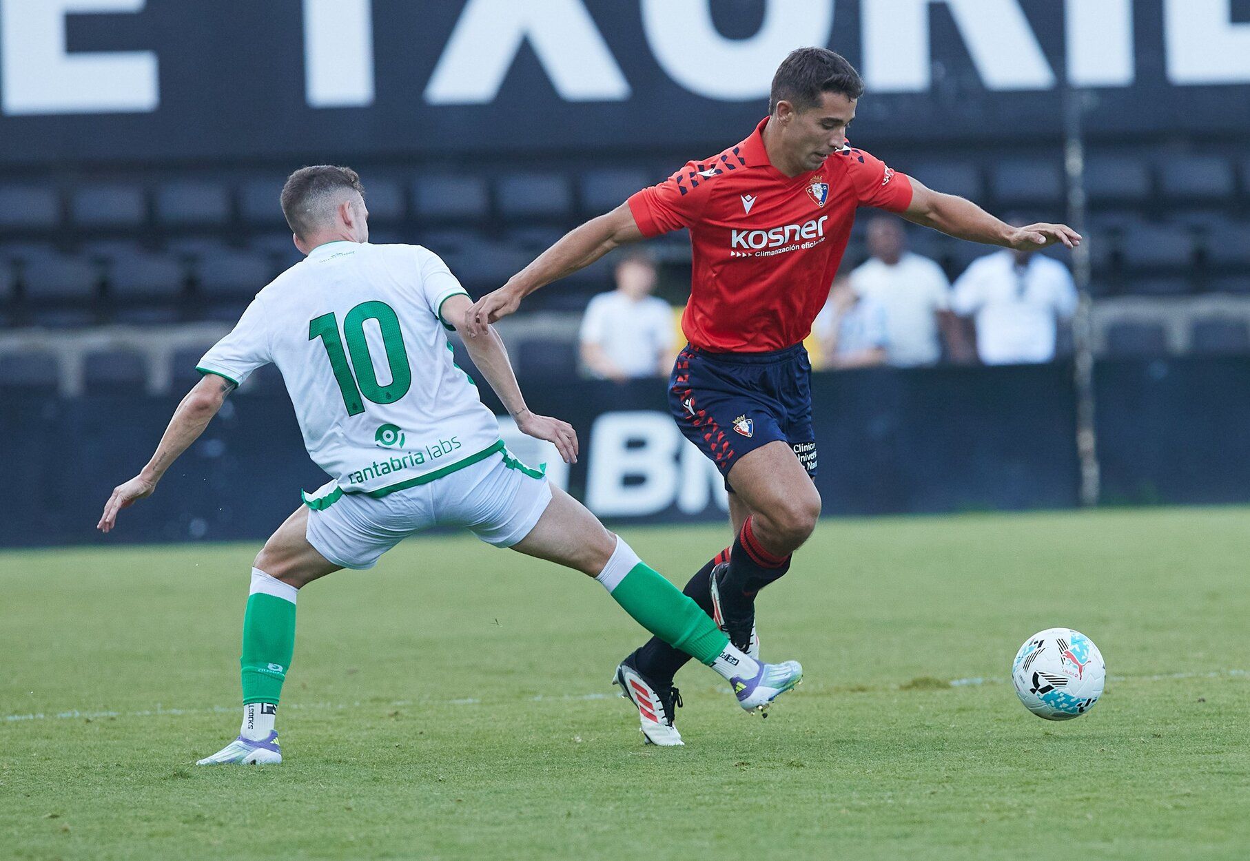 Fotos del partido amistoso entre Osasuna y Racing