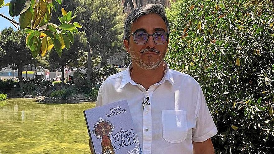 Jesús Bastante trae su obra sobre Gaudí y la Sagrada Familia