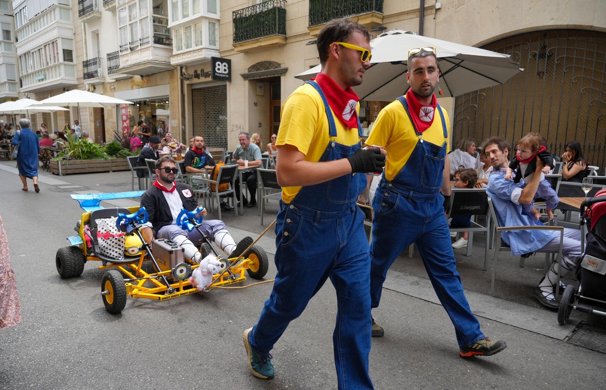 En imágenes: La fiesta continúa en las calles de Gasteiz este 6 de agosto