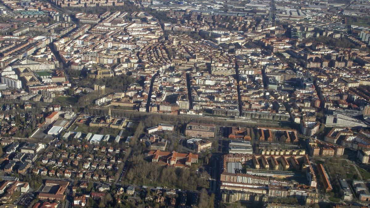 Plano aéreo de Vitoria. Alex Larretxi