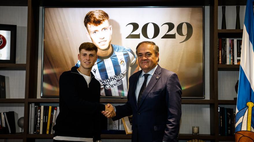 La Real Sociedad renueva a Rupérez hasta 2029