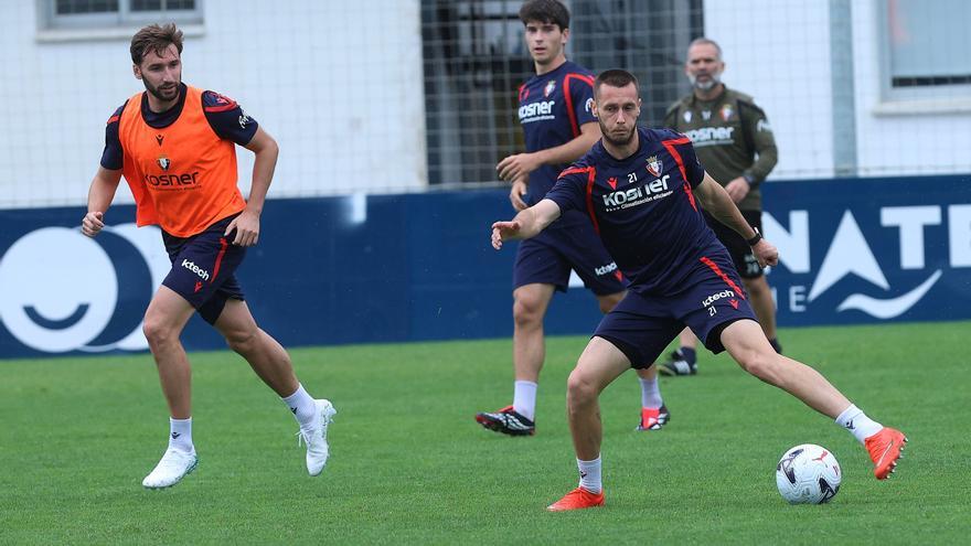Fotos del entrenamiento de Osasuna (06/10/2026)
