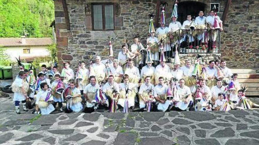 Homenaje a ‘joaldun haundiak’ en la fiesta del euskera de Zubieta