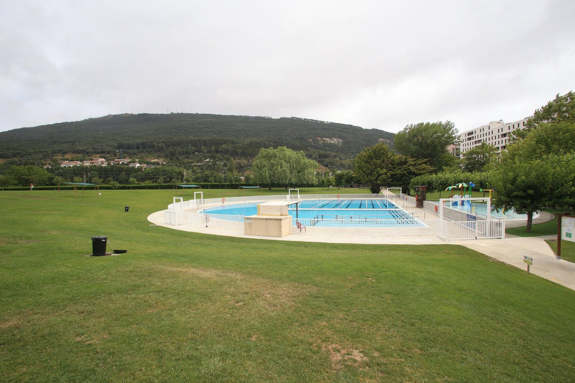 El mal tiempo afecta a las piscinas