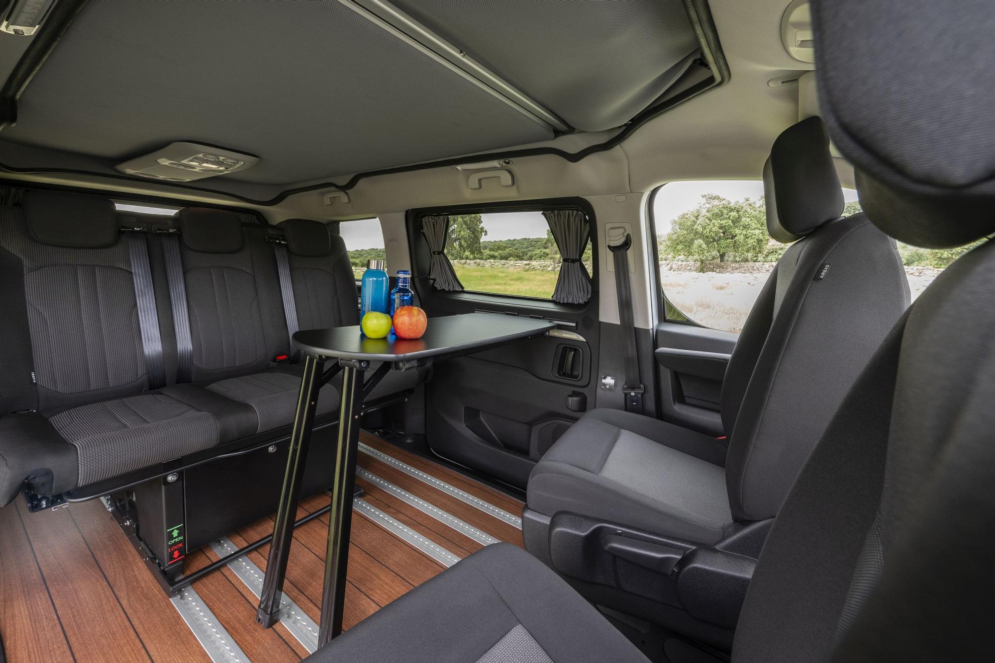 Toyota Camper