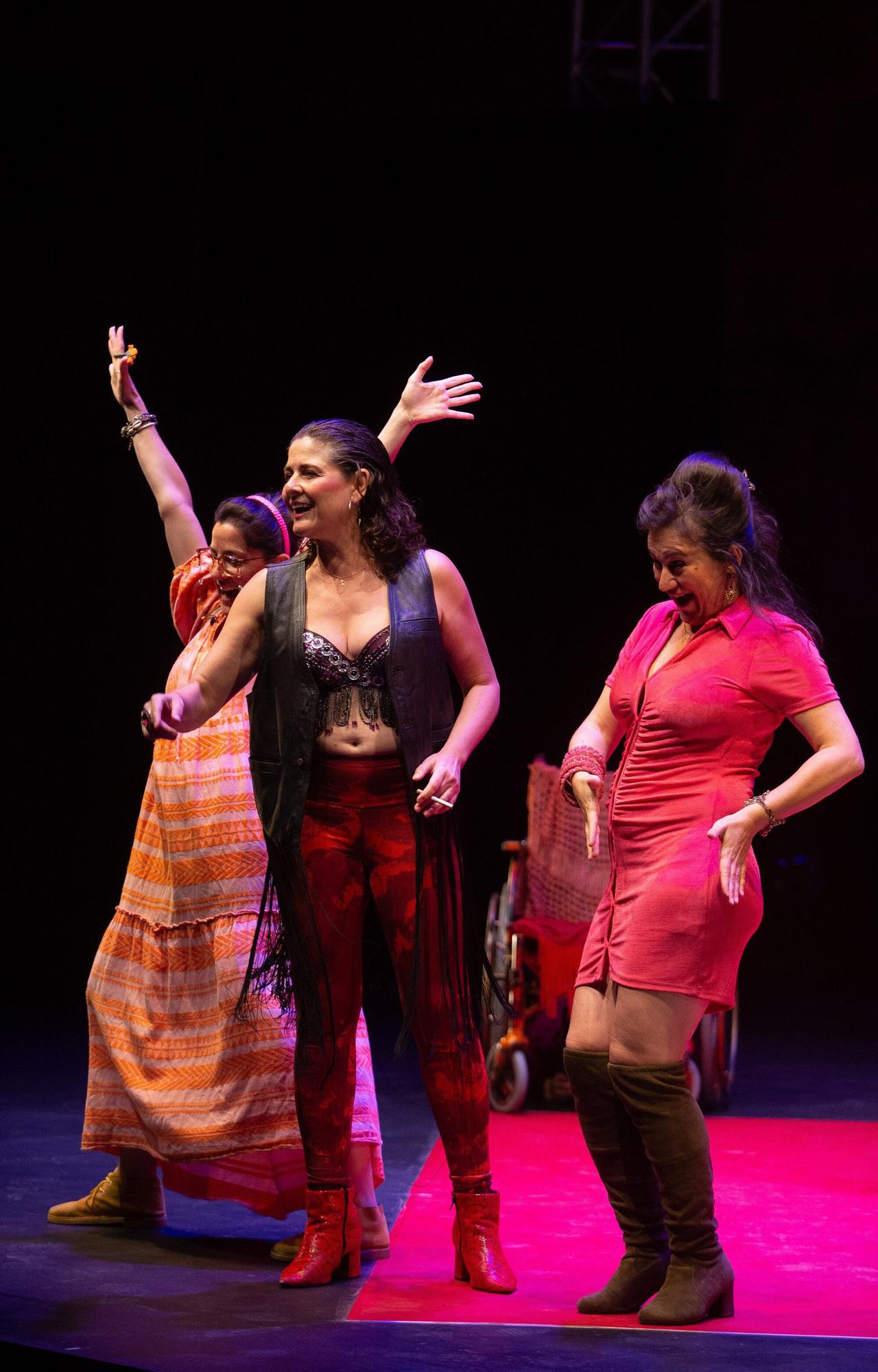 Fotos de 'Las bingueras de Eurípides' en el Festival de Teatro de Olite 2025
