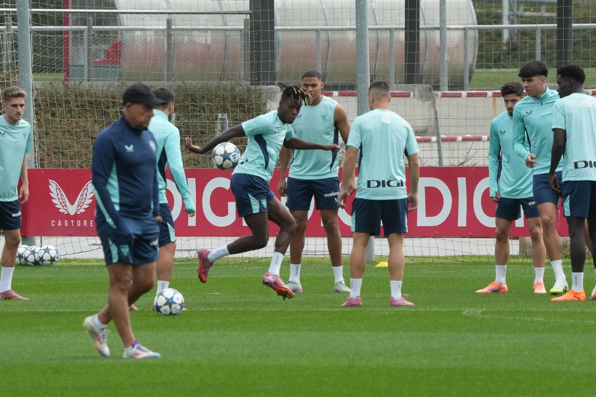 En imágenes: el Athletic empieza a preparar el partido ante el Borussia Dortmund