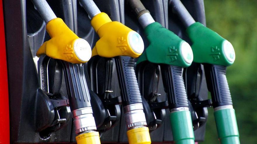 ¿Vas a viajar este fin de semana? Encuentra aquí las gasolineras más baratas