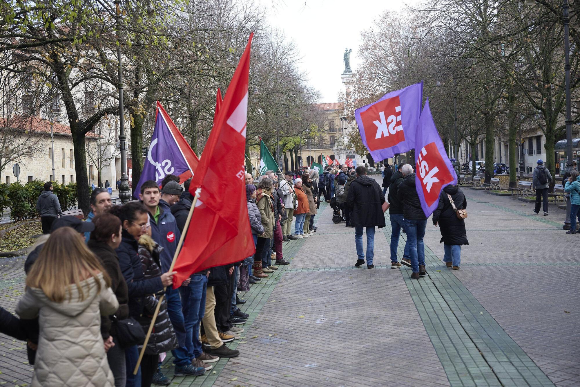 Cadena humana para reivindicar un SMI propio en Navarra
