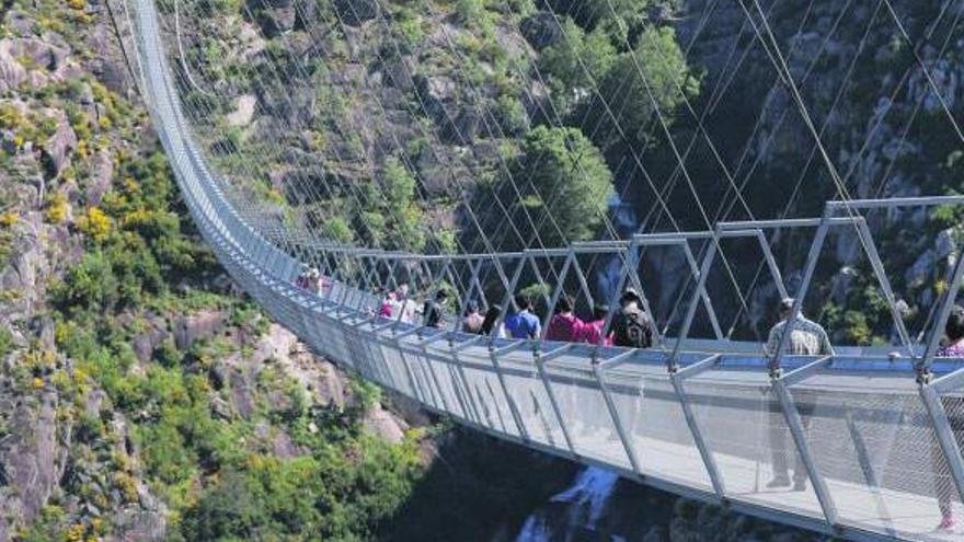 Paso peatonal de vértigo