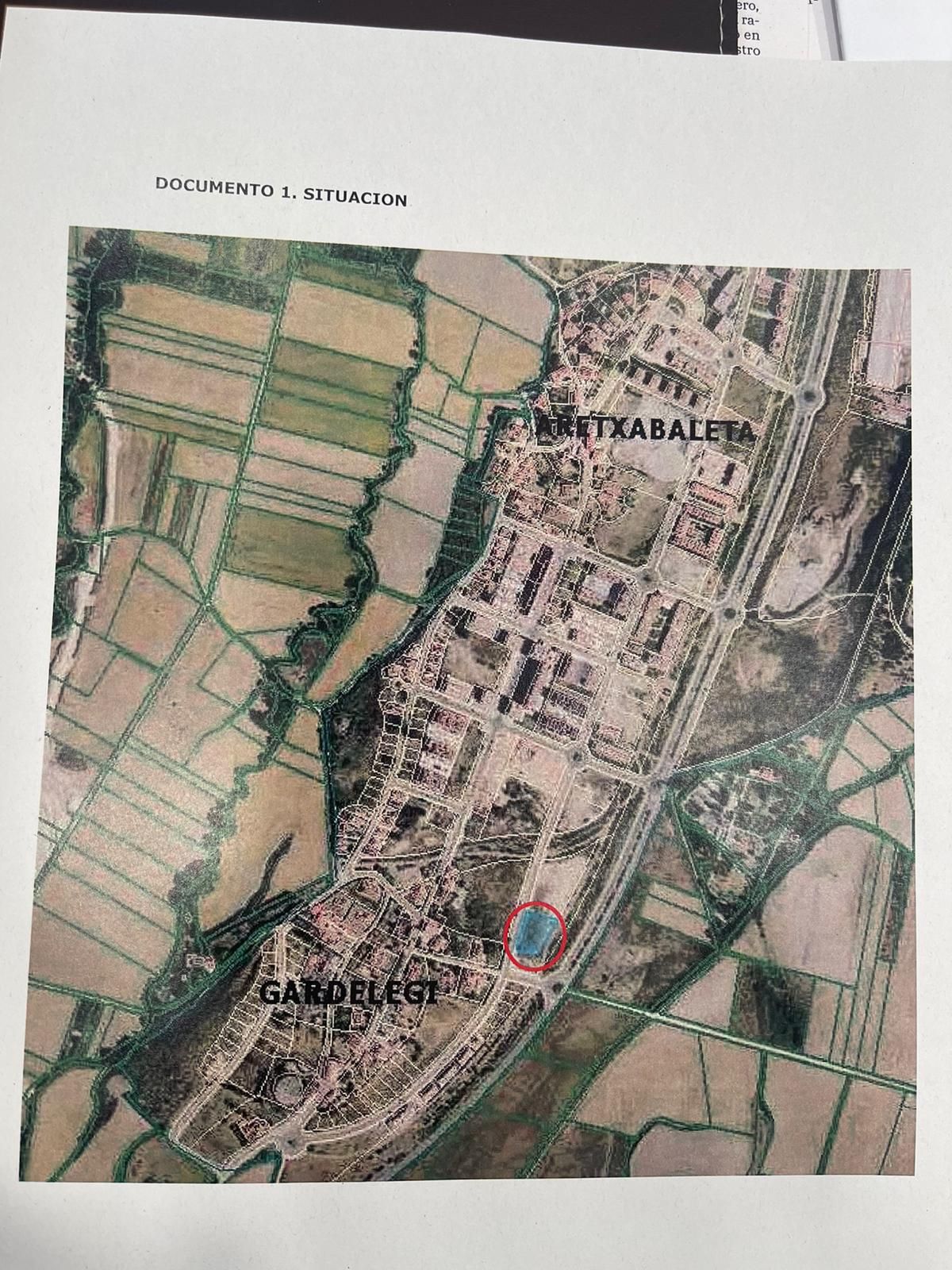 Situación de la parcela puesta a la venta.