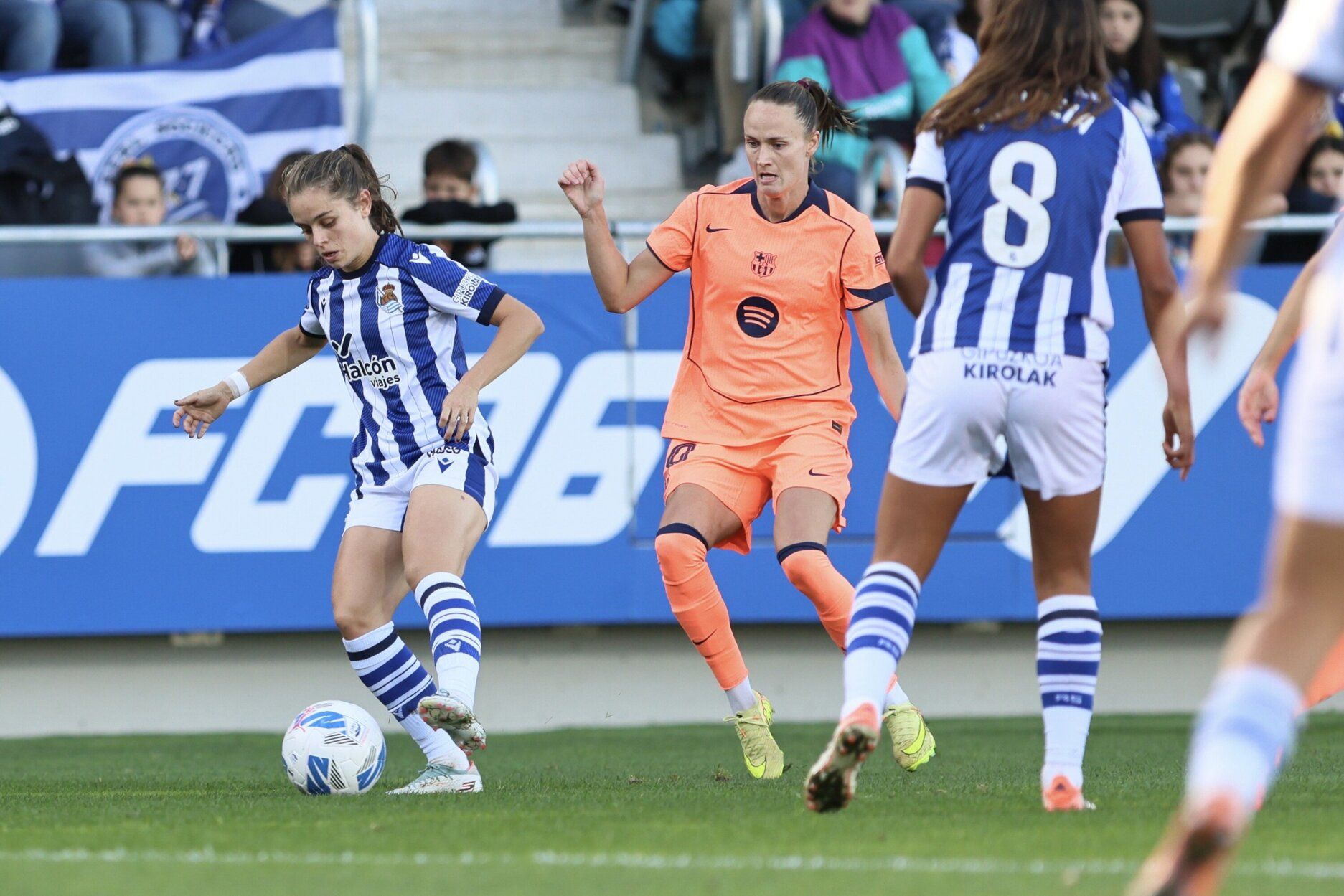 Las mejores imágenes del partido de la Real frente al Barcelona de la Liga F