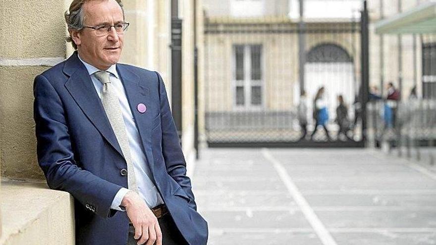 Alfonso Alonso dice que Catalá no debe dimitir