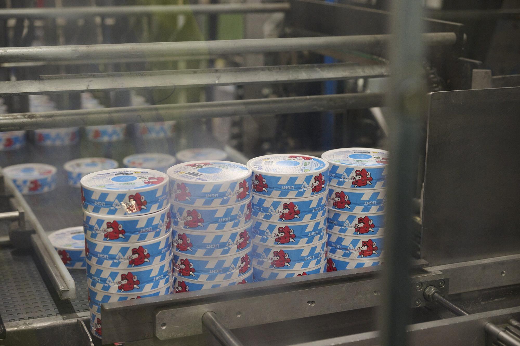 Fotos de la visita a la fábrica en Iraizotz de Grupo Bel