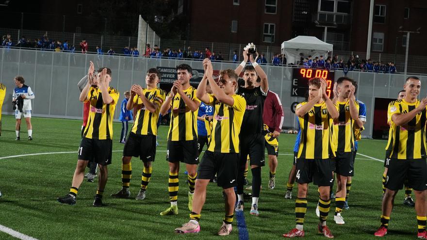 El Alavés baja de la nube al Getxo