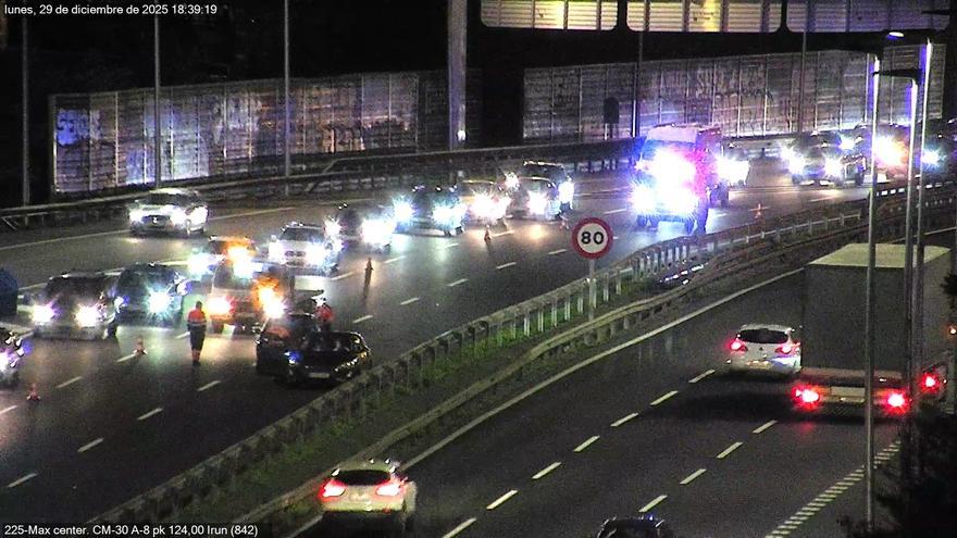 Cuarto personas heridas en un accidente de tráfico en la A-8 dirección Bilbao