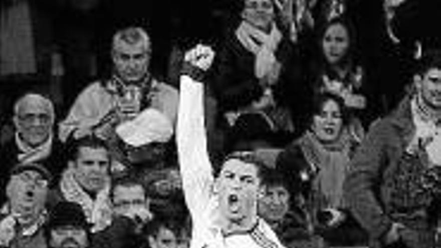 Cristiano abandera a un Madrid aplastante