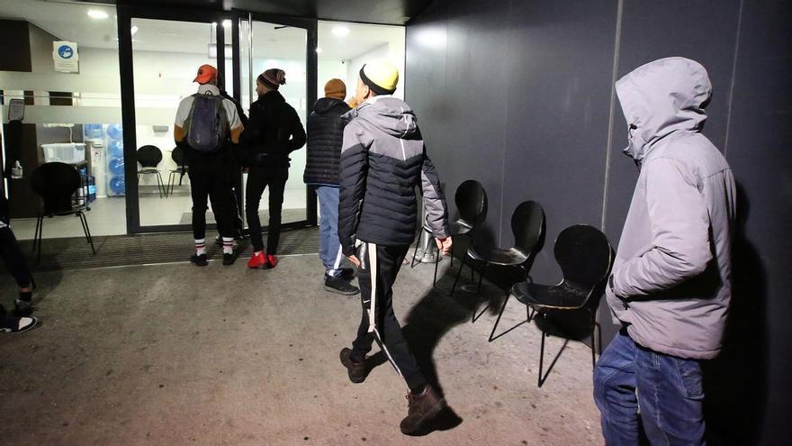 Si al salir a la calle sientes frío, imagina vivir en ella