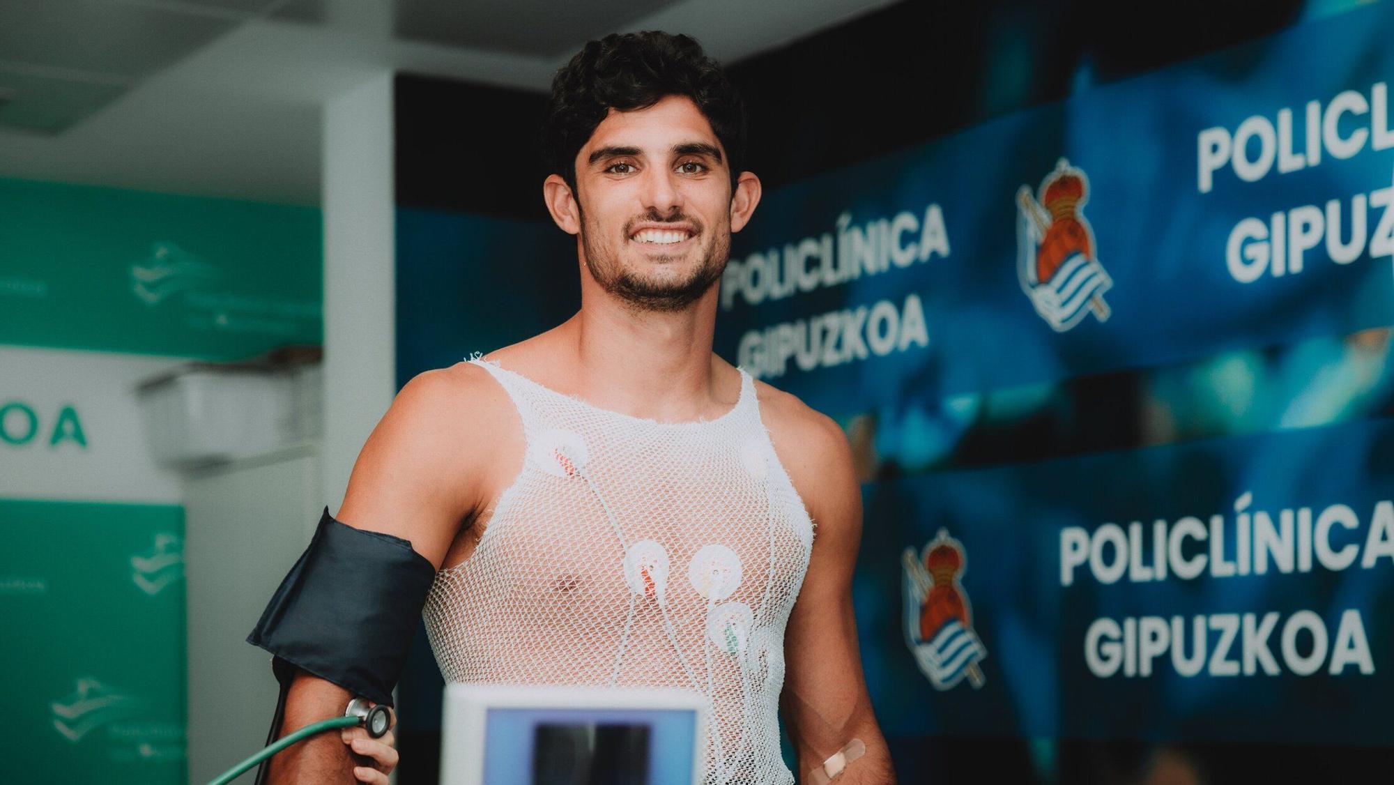 Guedes ya es jugador de la Real