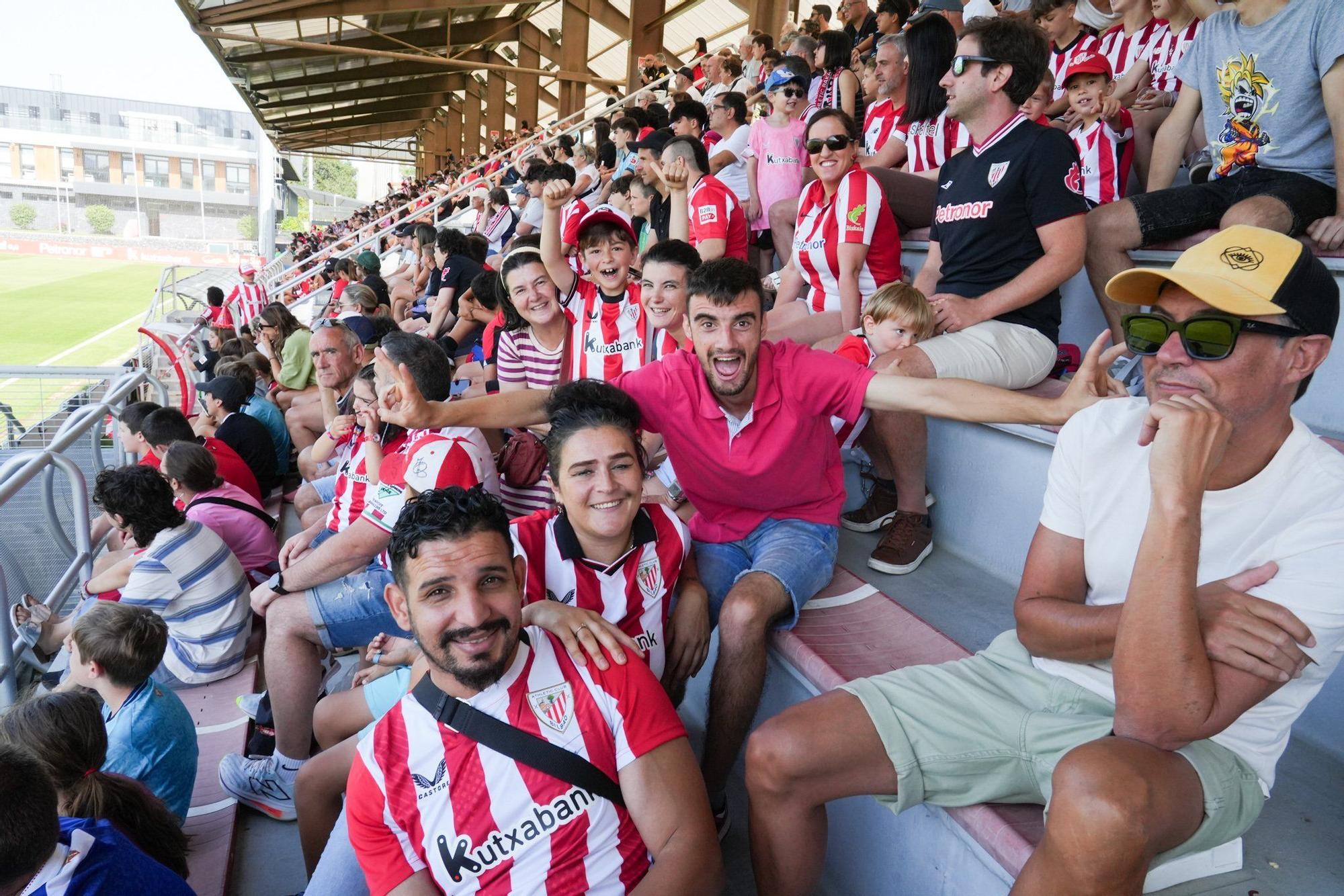 2.500 seguidores arropan al Athletic en Lezama