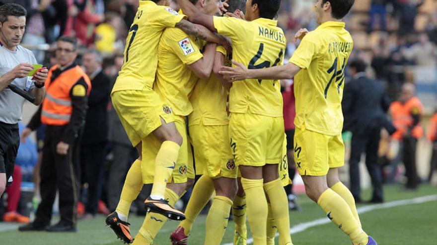 El Villarreal doblega al Levante con un gol sobre la bocina