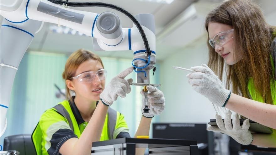 El Gobierno central aprobará un decreto para frenar la apertura de centros de FP privados