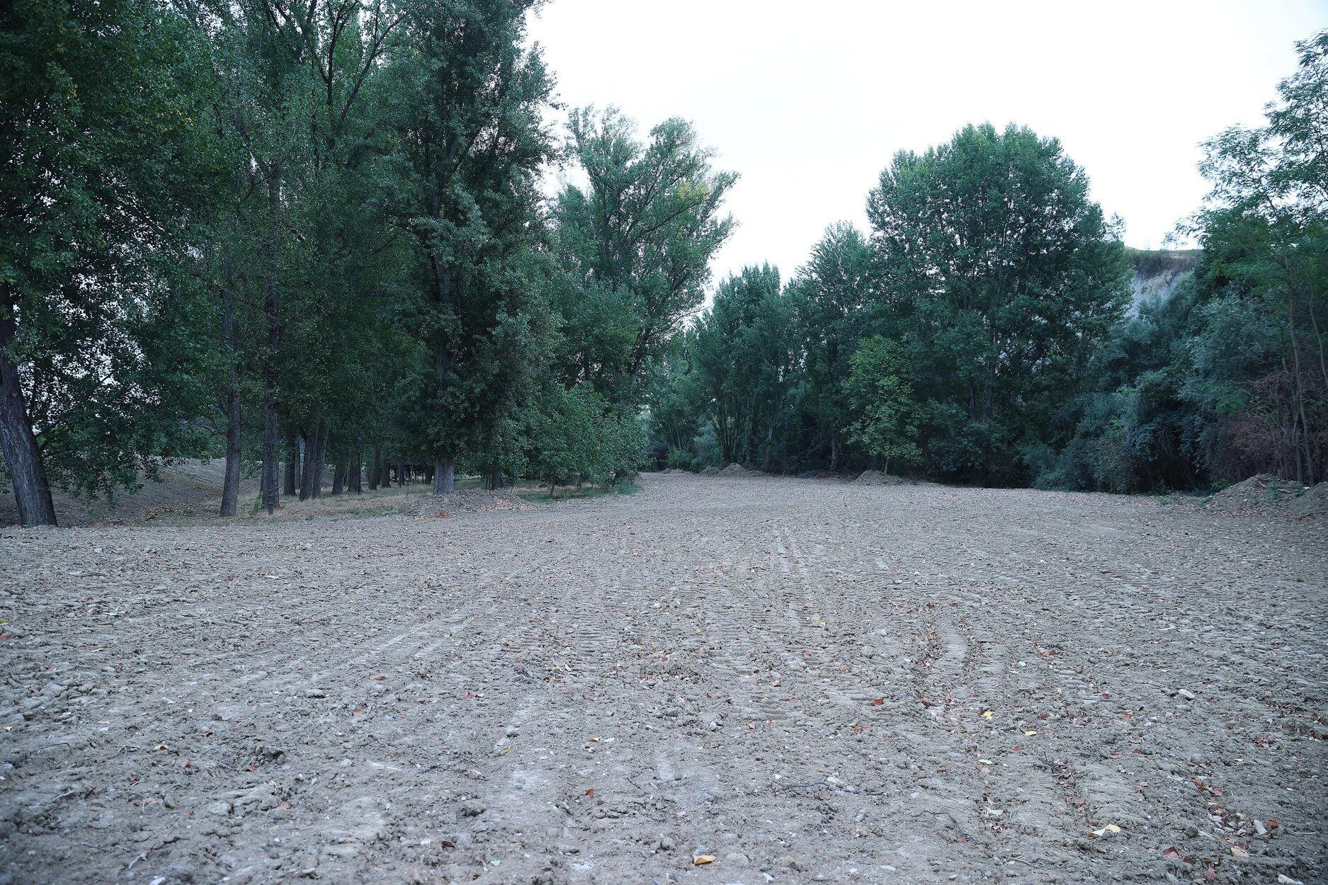 Fotos de la visita a las obras del parque de la Nopalera de Burlada