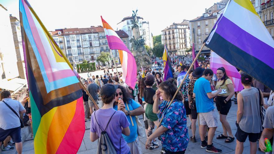 Seis colectivos llaman a la manifestación del Orgullo LGTBIQ+ en Vitoria