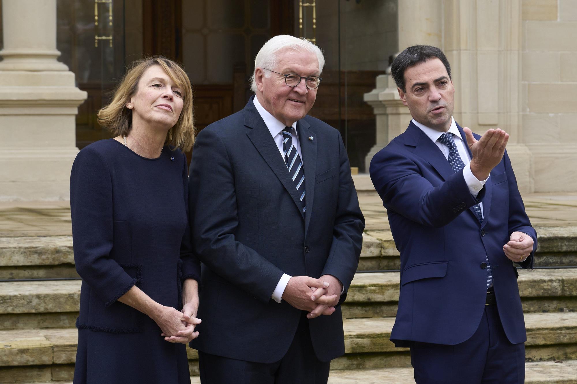 Pradales recibe en Ajuria Enea a Steinmeier antes de acudir a Gernika para pedir perdón a las víctimas
