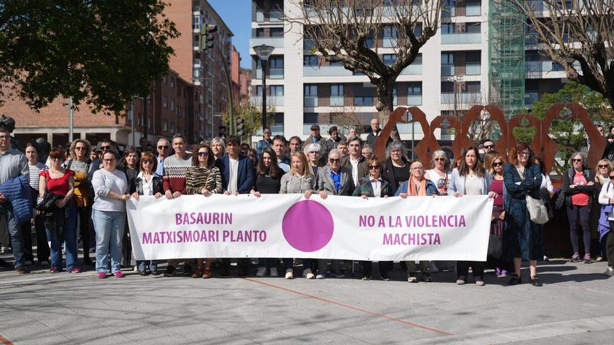 Basauri clama contra el homicidio de Amaia