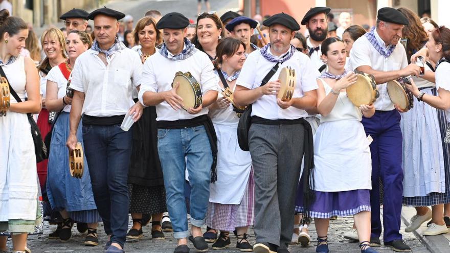 El gran desfile de la Euskal Jira de Irun