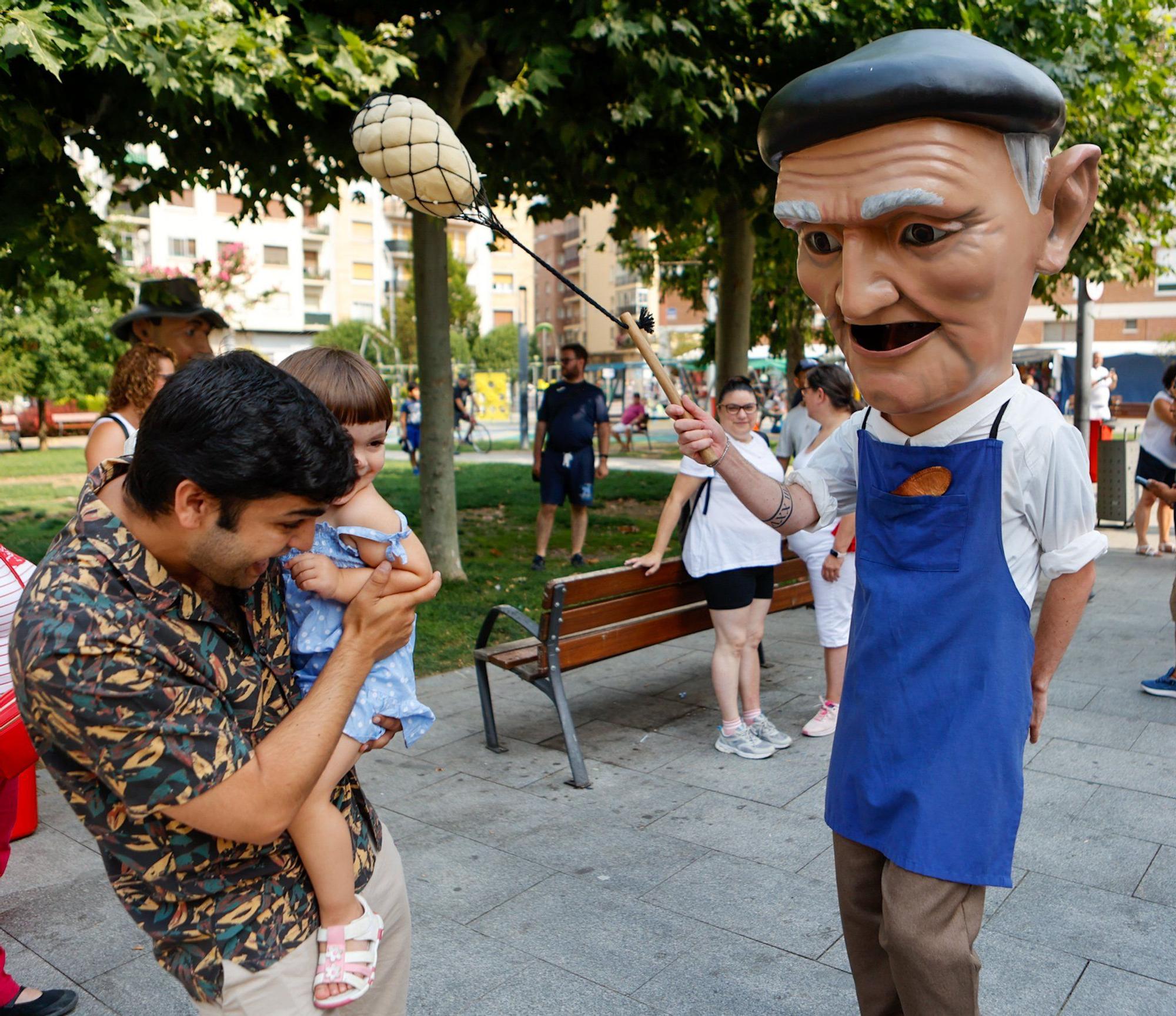 Fotos del chupinazo infantil en fiestas de Burlada 2025