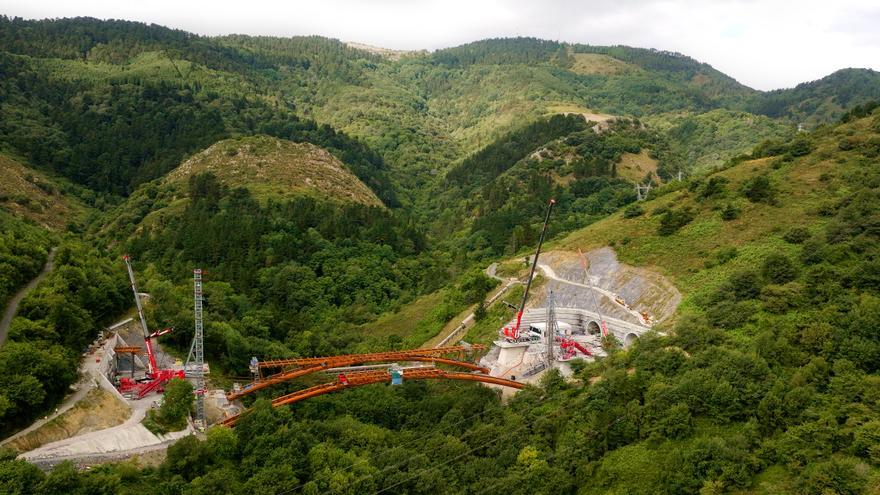 Grúas Ibarrondo lanza su Plan Estratégico 2026-2029 con una inversión de 14 millones y un fuerte compromiso con el relevo generacional