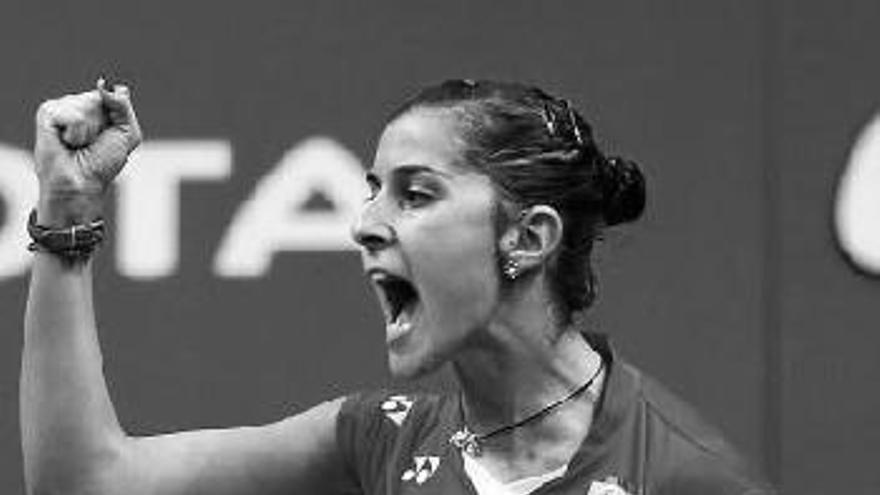 Carolina Marín celebra uno de sus puntos.