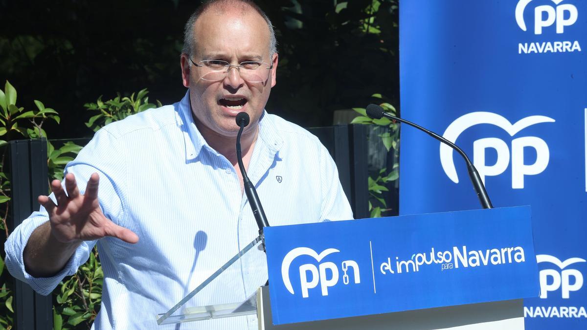 Miguel Tellado interviene en un acto de apertura del curso político del PP de Navarra.