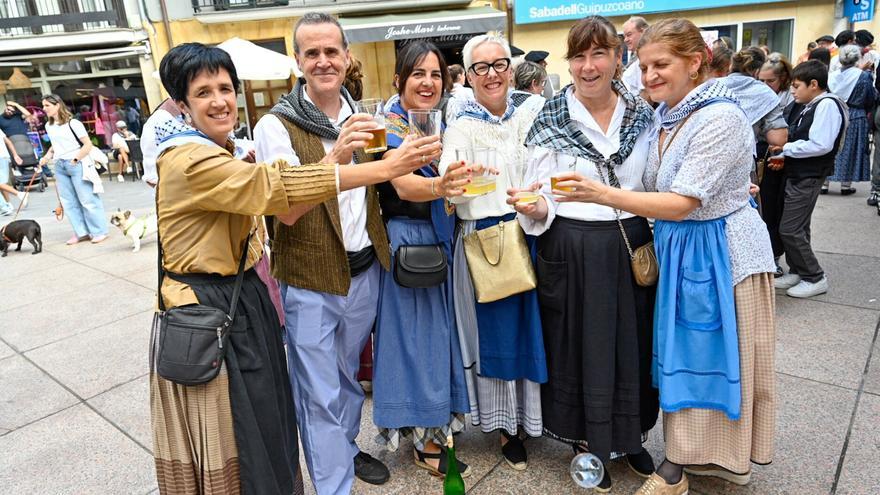 Ambientazo en la celebración capicúa de las Euskal Jaiak de Zarautz