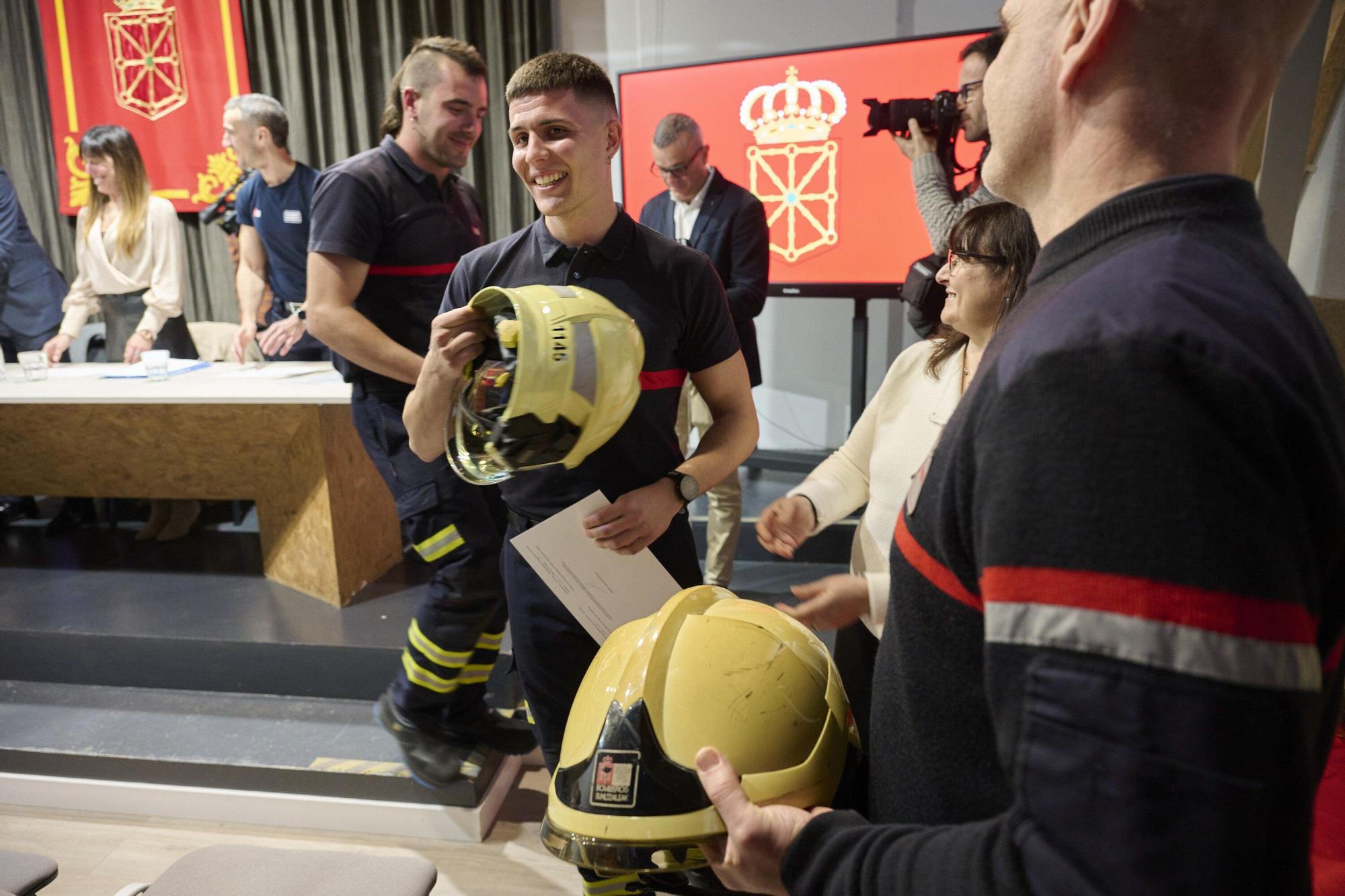 28 hombres y 2 mujeres terminan el Ingreso Básico de Bomberos de Navarra