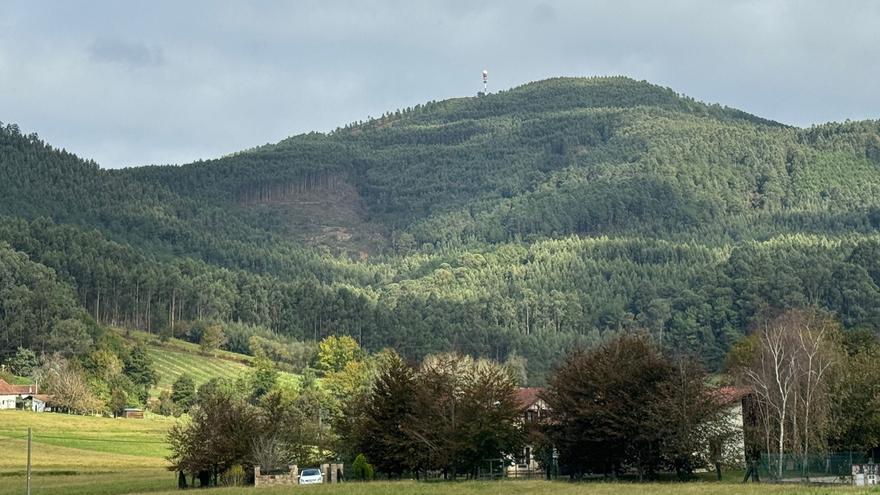 Maruri-Jatabe pide instalar un mirador y un aterpe en la parcela del radar del Jata
