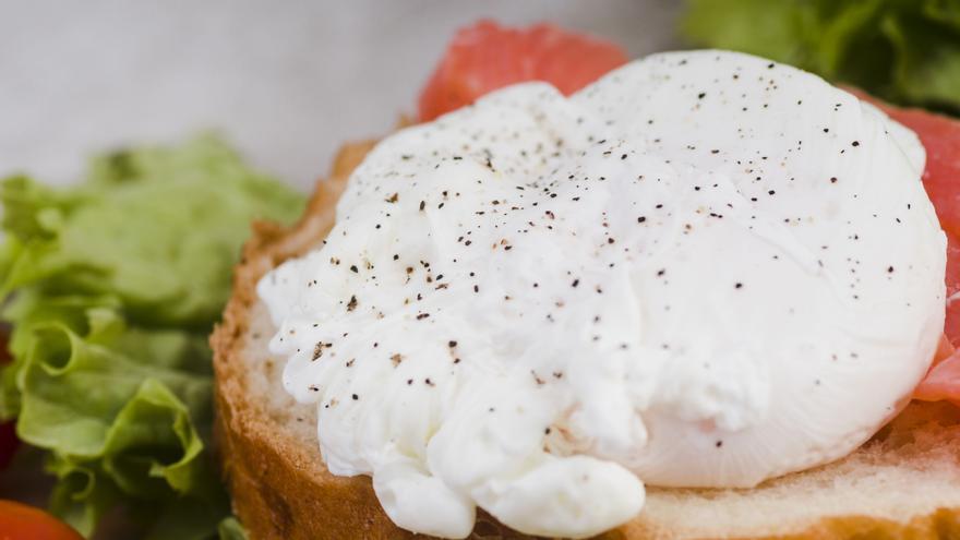 Así es la receta de tres ingredientes para hacer el Tamago Sando, el sándwich japonés que conquista el mundo