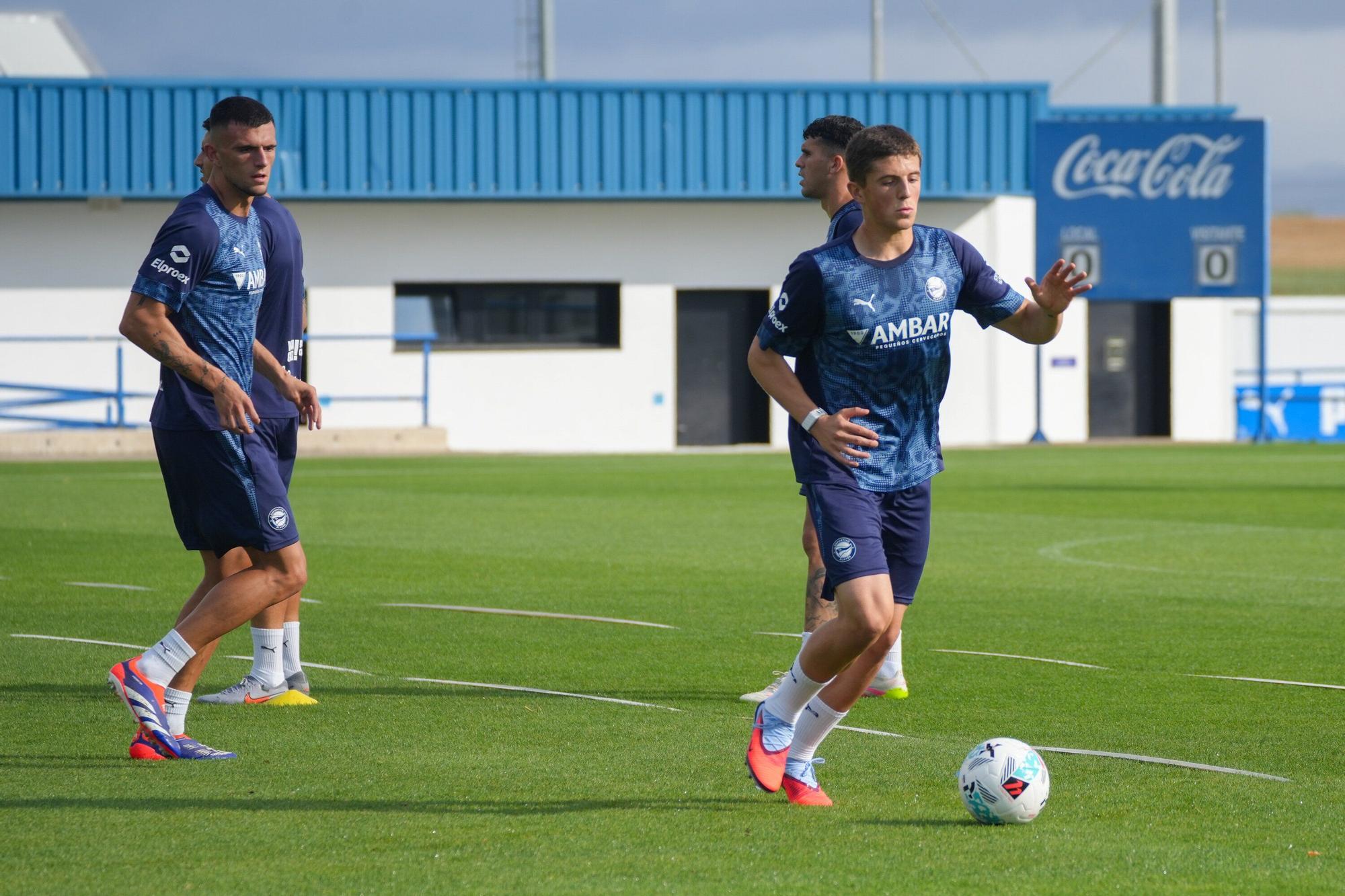En imágenes: El Alavés se ejercita en Ibaia durante el parón de selecciones