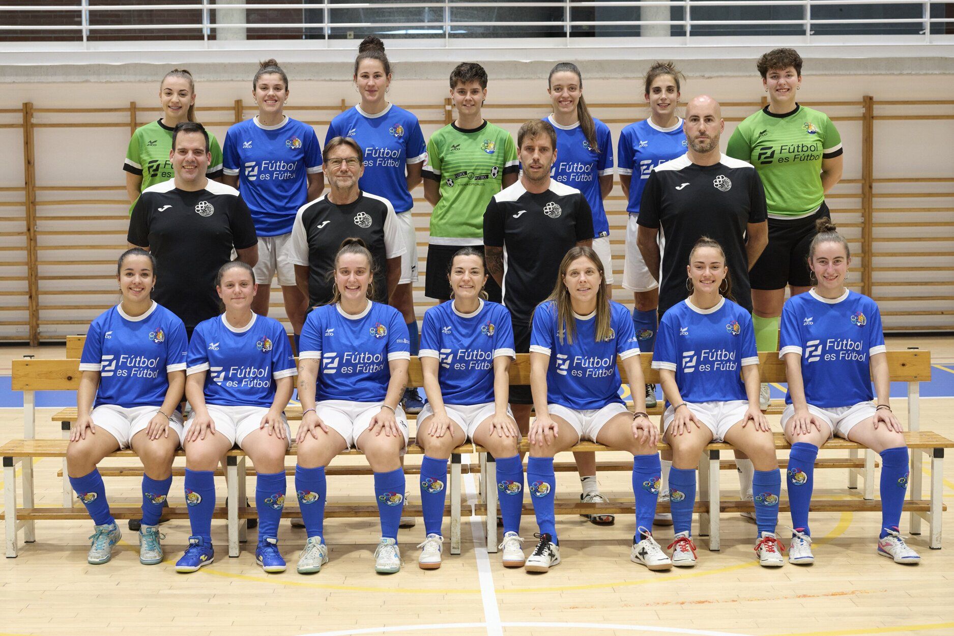 Fotos de la presentación del Txantrea de fútbol sala femenino